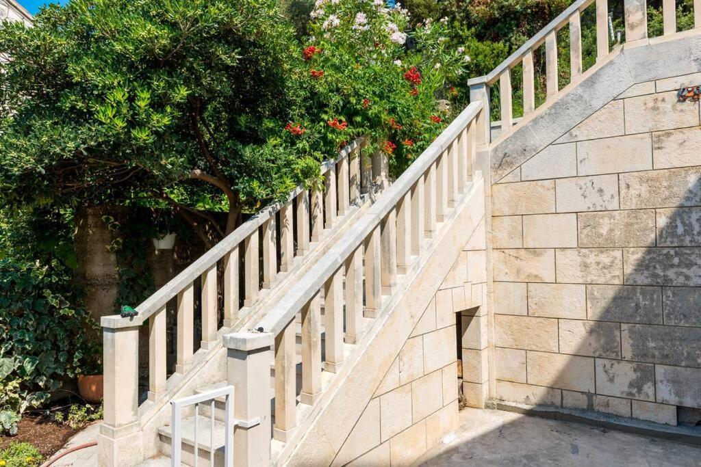 Betanija BayView Studio Apartment Dubrovnik Bagian luar foto
